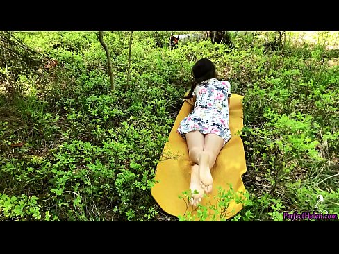 ❤️ Nepažįstamasis iš Tinderio masturbuoja mano putytę ir aistringai dulkinasi miške ❤ Seks video prie mūsų lt.myteporn.ru ☑