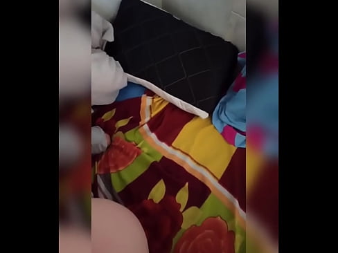 ❤️ Mano kambariokė lieka namuose viena, nes jos vyras atostogauja, o aš pasinaudoju proga ją išdulkinti ir užpildyti jos užpakalį pienu ❤ Seks video prie mūsų lt.myteporn.ru ☑