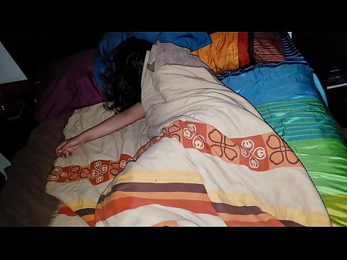 ❤️ Patėvis bara savo jauną pamotę, kol ji miega. ❤ Seks video prie mūsų lt.myteporn.ru ☑
