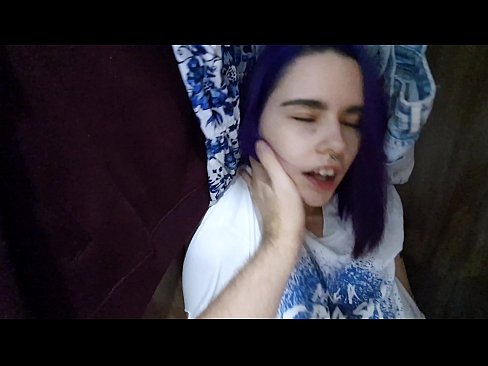 ❤️ Radau savo sesutę spintoje ir padėjau jai pasidaryti ❤ Seks video prie mūsų lt.myteporn.ru ☑
